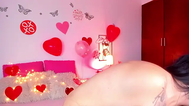 Snapshot of DesireSweet chatting on February 15, 2026, 11:19 am DesireSweet online show from February 15, 2026, 11:19 am