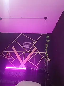 Gelena Black online show from November 10, 2025, 12:26 pm