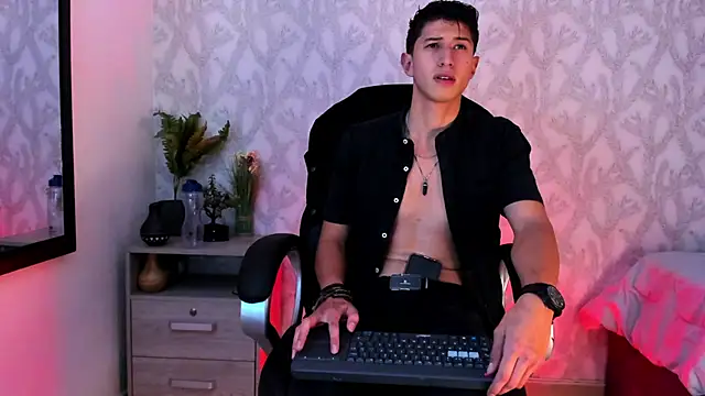 Dorianmistery2322  online show from December 28, 2024, 11:09 am