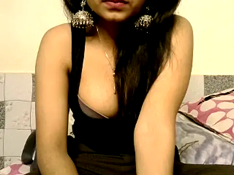 Snapshot of Sanjana_Gupta chatting on January 31, 2025, 12:18 pm Sanjana Gupta online show from January 31, 2025, 12:18 pm