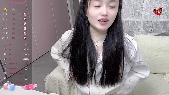Mia-6688 online show from January 10, 2025, 1:52 pm