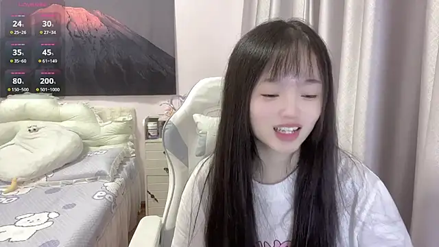 Mia-6688 online show from September 10, 2025, 3:56 pm