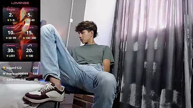 Snapshot of jason_graeats chatting on January 31, 2025, 10:31 pm jason graeats online show from January 31, 2025, 10:31 pm