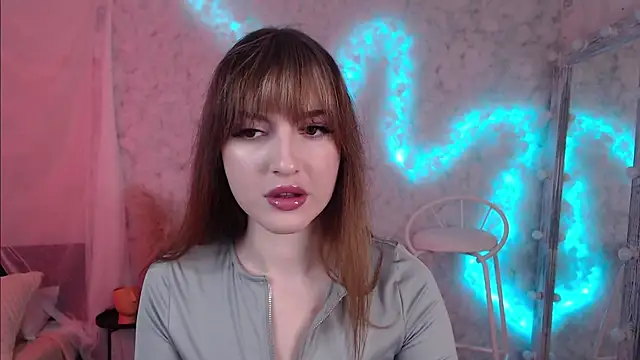 Snapshot of Oki_Vibes chatting on February 13, 2025, 6:20 am Oki Vibes online show from February 13, 2025, 6:20 am
