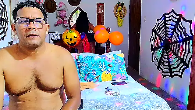 rosi pamela online show from October 26, 2025, 6:36 pm