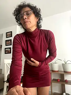 Snapshot of MireyaTorresGu chatting on October 9, 2025, 1:42 pm MireyaTorresGu online show from October 9, 2025, 1:42 pm