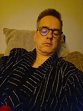 Hectorthyssen1 online show from March 8, 2026, 5:33 am