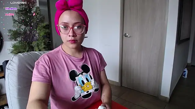 zarquita99 online show from January 11, 2026, 7:41 pm