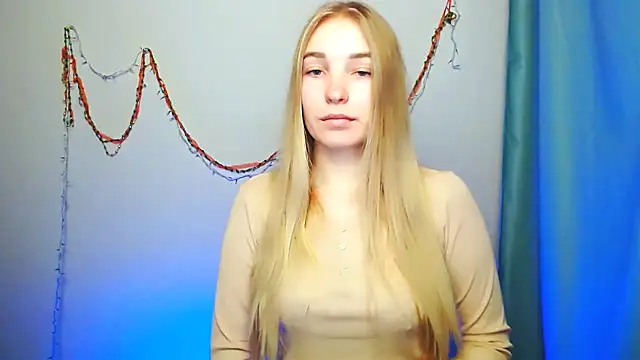 Queen ofLove online show from December 21, 2025, 2:46 pm