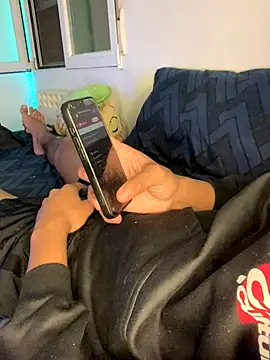 Snapshot of Ryan-hot chatting on October 12, 2025, 8:19 pm Ryan-hot online show from October 12, 2025, 8:19 pm