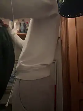 Ryan-hot online show from March 27, 2026, 10:09 pm