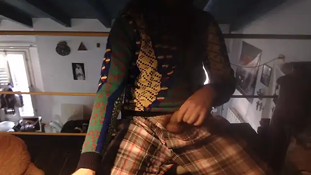 contemptumundi888 online show from December 12, 2024, 9:51 am