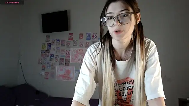 Cyber hoe online show from March 16, 2025, 10:09 pm