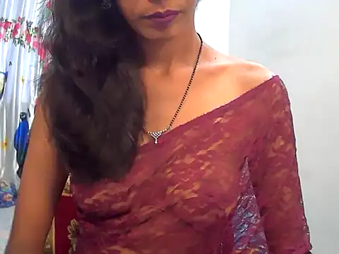 sexy janu25 online show from June 16, 2026, 5:10 am