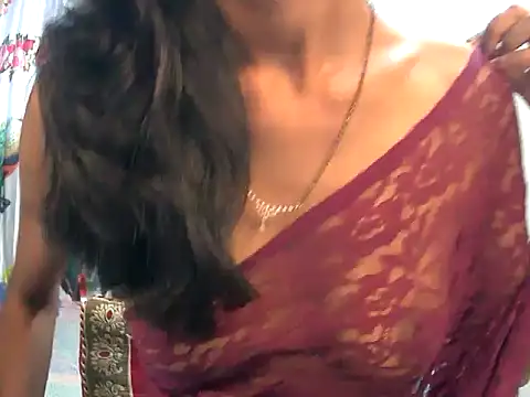 sexy janu25 online show from June 18, 2026, 5:08 am