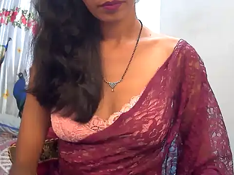 sexy janu25 online show from June 24, 2026, 6:12 am