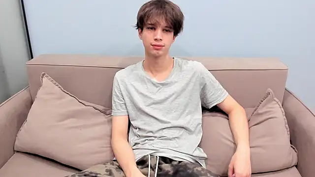 Snapshot of Im_Shine_Guy chatting on November 27, 2025, 10:34 pm Im Shine Guy online show from November 27, 2025, 10:34 pm