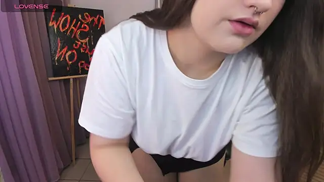 Snapshot of Aria_Blisss chatting on February 12, 2025, 8:49 am Aria Blisss online show from February 12, 2025, 8:49 am