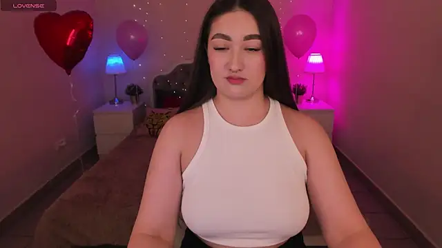 Snapshot of Aria_Blisss chatting on February 21, 2025, 1:55 am Aria Blisss online show from February 21, 2025, 1:55 am