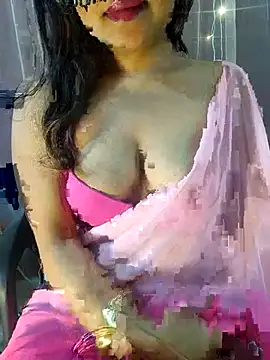 deslisexpriya online show from December 3, 2025, 4:05 pm