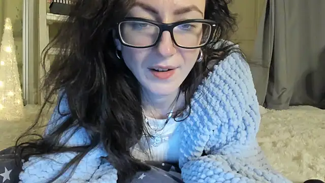 Snapshot of Baby_Jewel chatting on January 24, 2025, 3:24 pm Baby Jewel online show from January 24, 2025, 3:24 pm