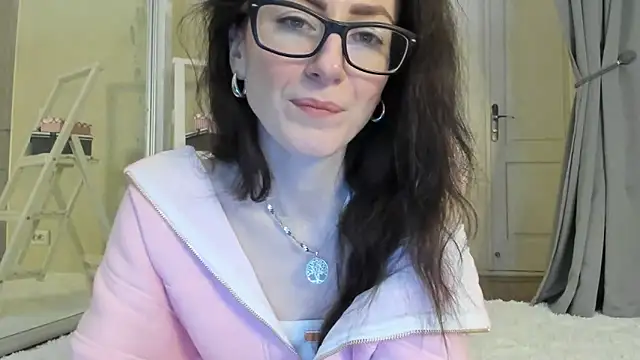 Snapshot of Baby_Jewel chatting on February 23, 2025, 11:11 am Baby Jewel online show from February 23, 2025, 11:11 am