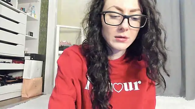 Snapshot of Baby_Jewel chatting on October 23, 2025, 10:14 am Baby Jewel online show from October 23, 2025, 10:14 am