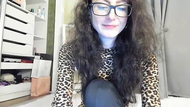 Snapshot of Baby_Jewel chatting on November 14, 2025, 11:31 am Baby Jewel online show from November 14, 2025, 11:31 am