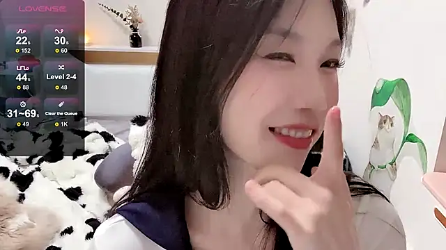 MMiao-66u online show from March 18, 2025, 6:04 pm