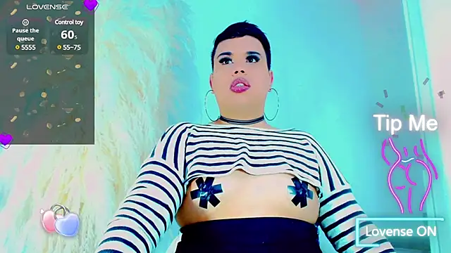 nauthyvalentina online show from February 12, 2025, 4:55 pm