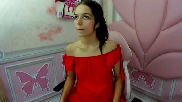 ariana  sweet  online show from December 17, 2025, 1:17 pm