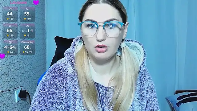 Snapshot of JaneLaJewel chatting on October 8, 2025, 9:23 pm JaneLaJewel online show from October 8, 2025, 9:23 pm