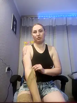 JaneLaJewel online show from May 10, 2026, 8:47 pm