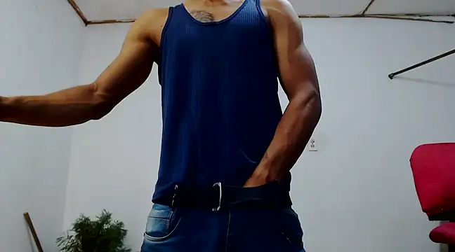 fernandez latinblackk online show from December 13, 2024, 4:54 am