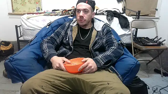 ScubaStevex online show from February 26, 2025, 10:04 am