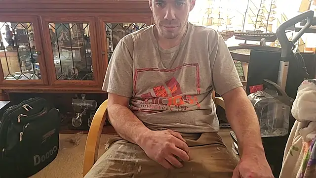 ScubaStevex online show from February 11, 2026, 3:39 pm