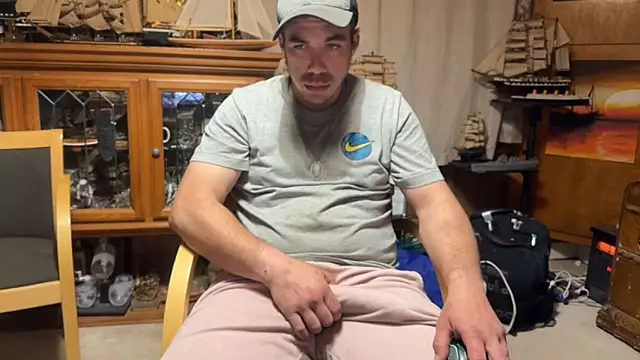 ScubaStevex online show from May 15, 2026, 5:36 am