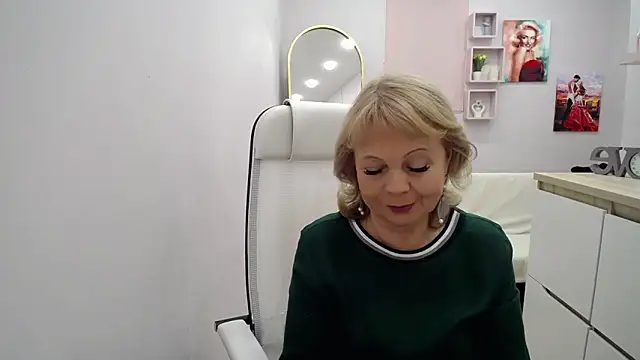 Snapshot of Milla_Cutie18 chatting on February 25, 2026, 6:34 am Milla Cutie18 online show from February 25, 2026, 6:34 am