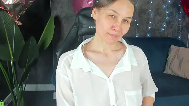 Lillian White online show from February 27, 2026, 1:05 am