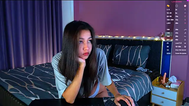 Melissa Mone online show from January 17, 2025, 1:15 am