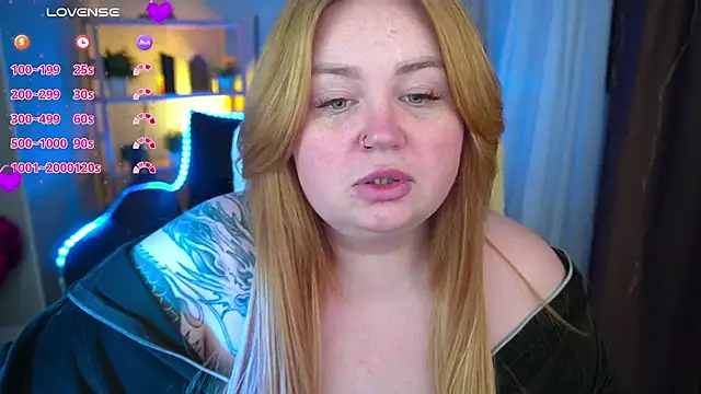 ZaraReignn online show from March 18, 2025, 9:10 pm