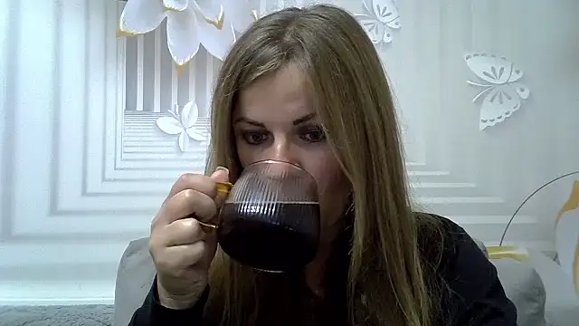 TinaFun4u online show from September 16, 2025, 7:37 pm