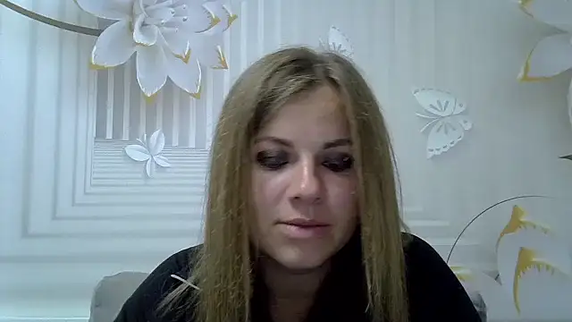 TinaFun4u online show from September 20, 2025, 7:15 pm