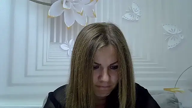 TinaFun4u online show from September 24, 2025, 7:28 pm