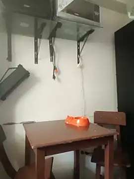 hairyserious online show from December 6, 2024, 1:55 pm