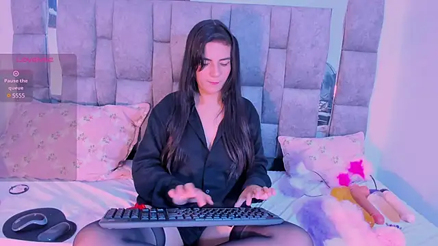 MorganitaX online show from January 9, 2025, 3:12 pm