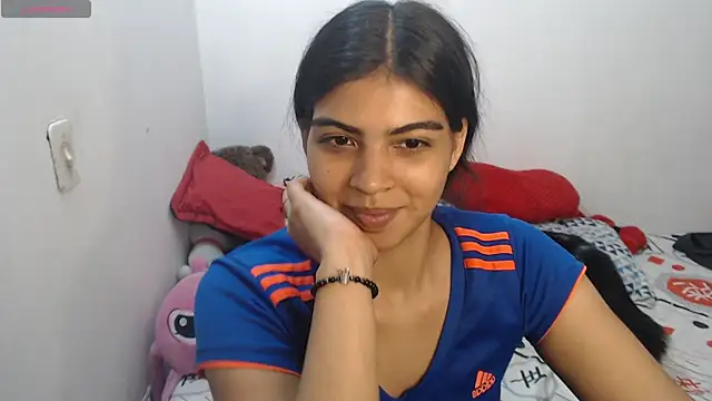 Snapshot of Pocahontas_Princess_ chatting on June 18, 2026, 4:44 pm Pocahontas Princess online show from June 18, 2026, 4:44 pm