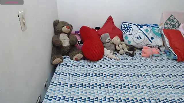 Snapshot of Pocahontas_Princess_ chatting on June 25, 2026, 10:47 pm Pocahontas Princess online show from June 25, 2026, 10:47 pm
