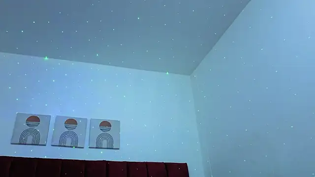 selena castillo online show from October 16, 2025, 11:22 am