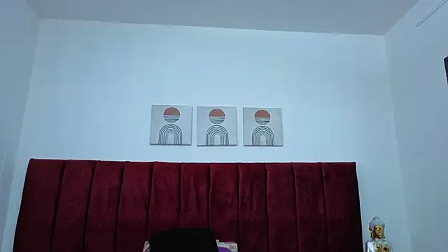 selena castillo online show from January 15, 2026, 12:32 pm